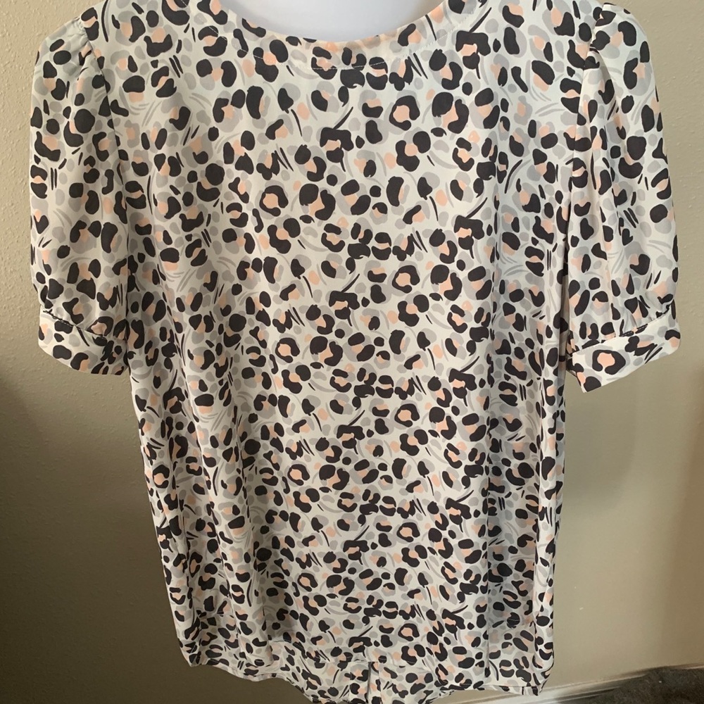 Loft Women’s Dress shirt - pink cheetah print